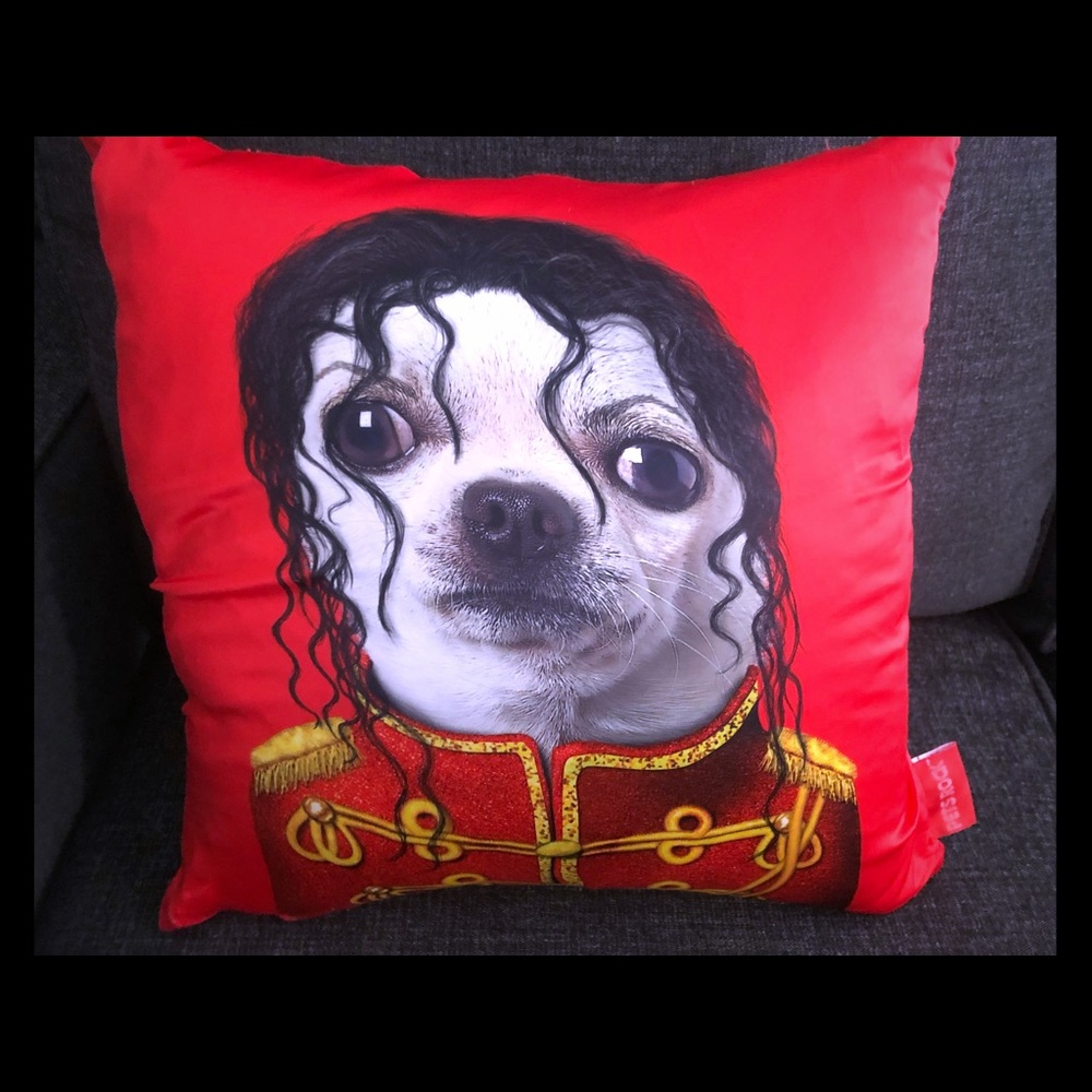 "Empire Art Pets Rock 'Tattoo' Michael J pliilow